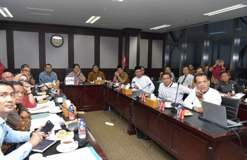 KPK RI Kumpulkan Lima Kepala Bapenda di Bank Riau Kepri